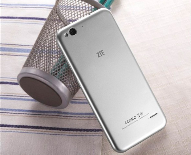 ZTE представила в Китае смартфоны Blade S6 и S6 Lux