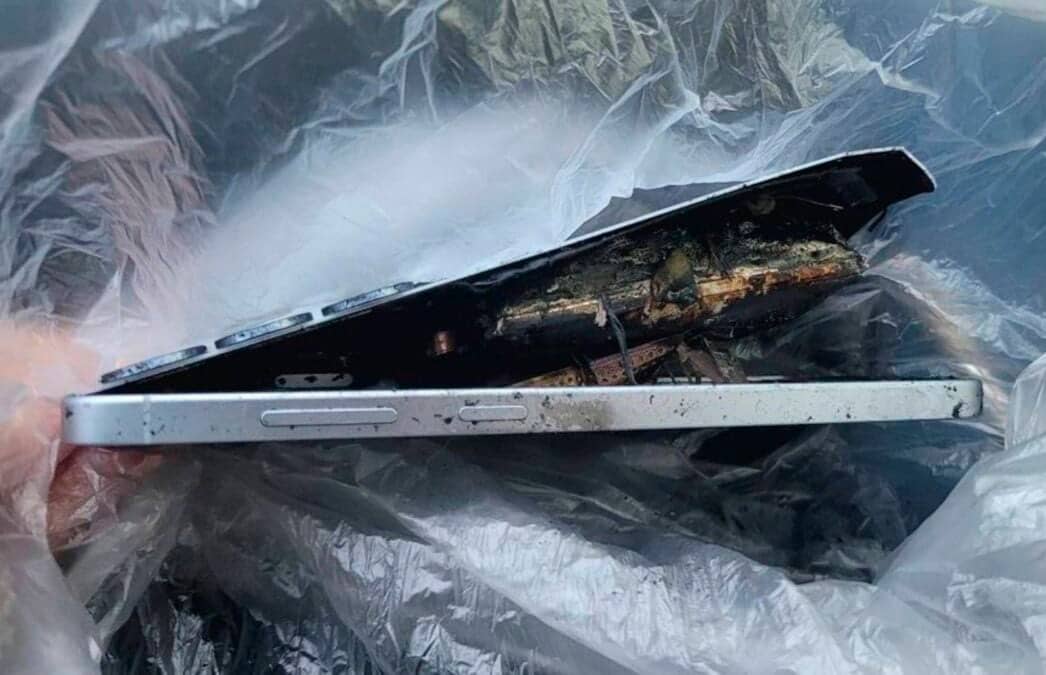 Samsung Galaxy S25+ загорелся прямо во время использования