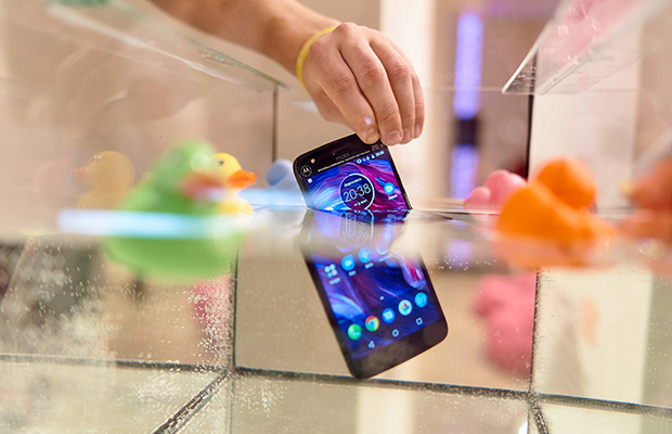 Motorola представила новый Moto X4 и 360 camera mod на выставке «Mobile Revolution» в Киеве