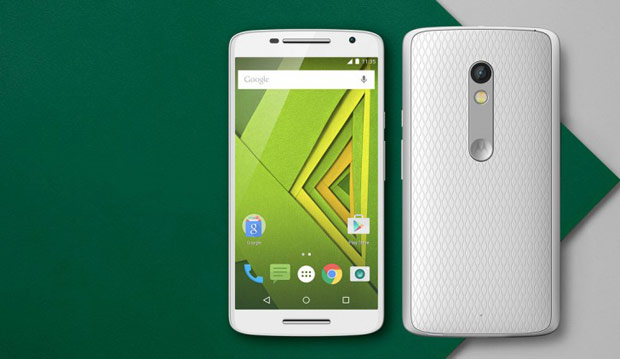 Motorola представила смартфон Moto X Play с 21-Мп камерой