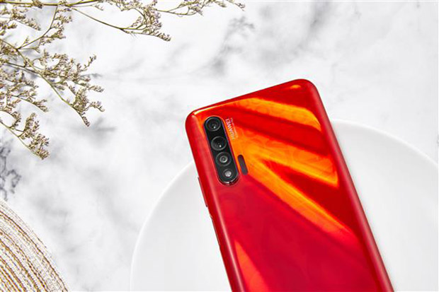 Выпущен смартфон Huawei Nova 6 5G Honey Red Red Star Edition