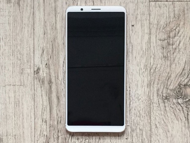 OnePlus 5T будет выпущен в белом цвете