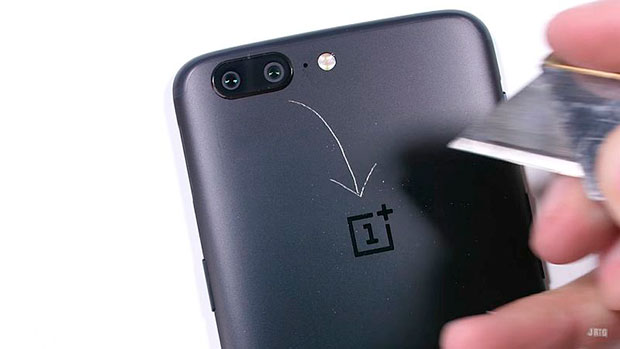 Испытание прочности новенького OnePlus 5