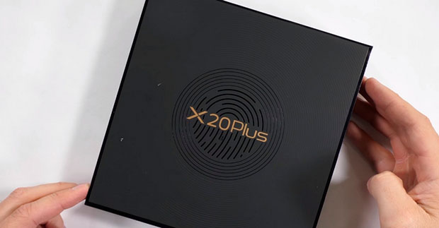 Смартфон Vivo X20 Plus UD выдержал испытания JerryRigEverything