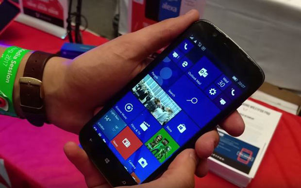 Новый смартфон Wileyfox Pro управляется Windows 10 Mobile