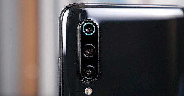 Стали известны украинские цены флагмана Xiaomi Mi 9