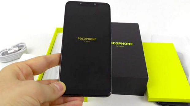 У Xiaomi Pocophone F1 выявлена проблема с экраном