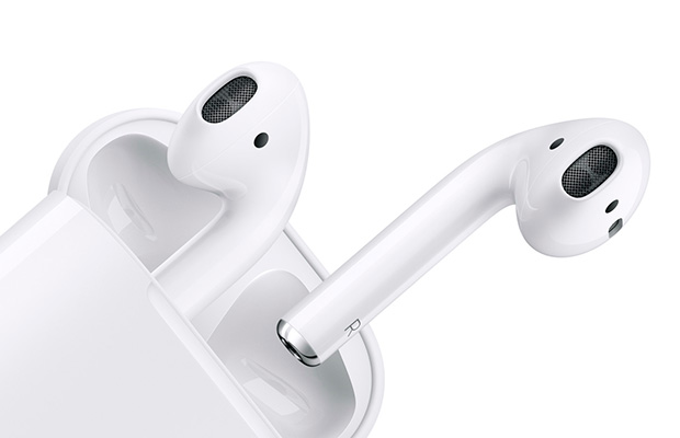 Apple «убила» 3,5 мм разъем: три способа как слушать музыку