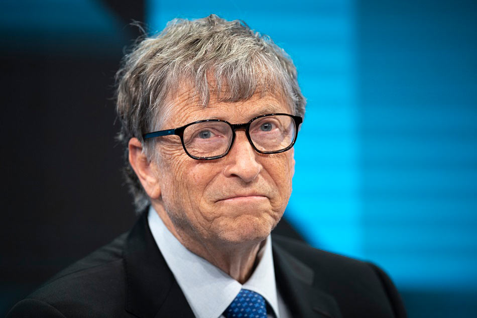Билл Гейтс рассказал, какими пользуется смартфонами и компьютерами