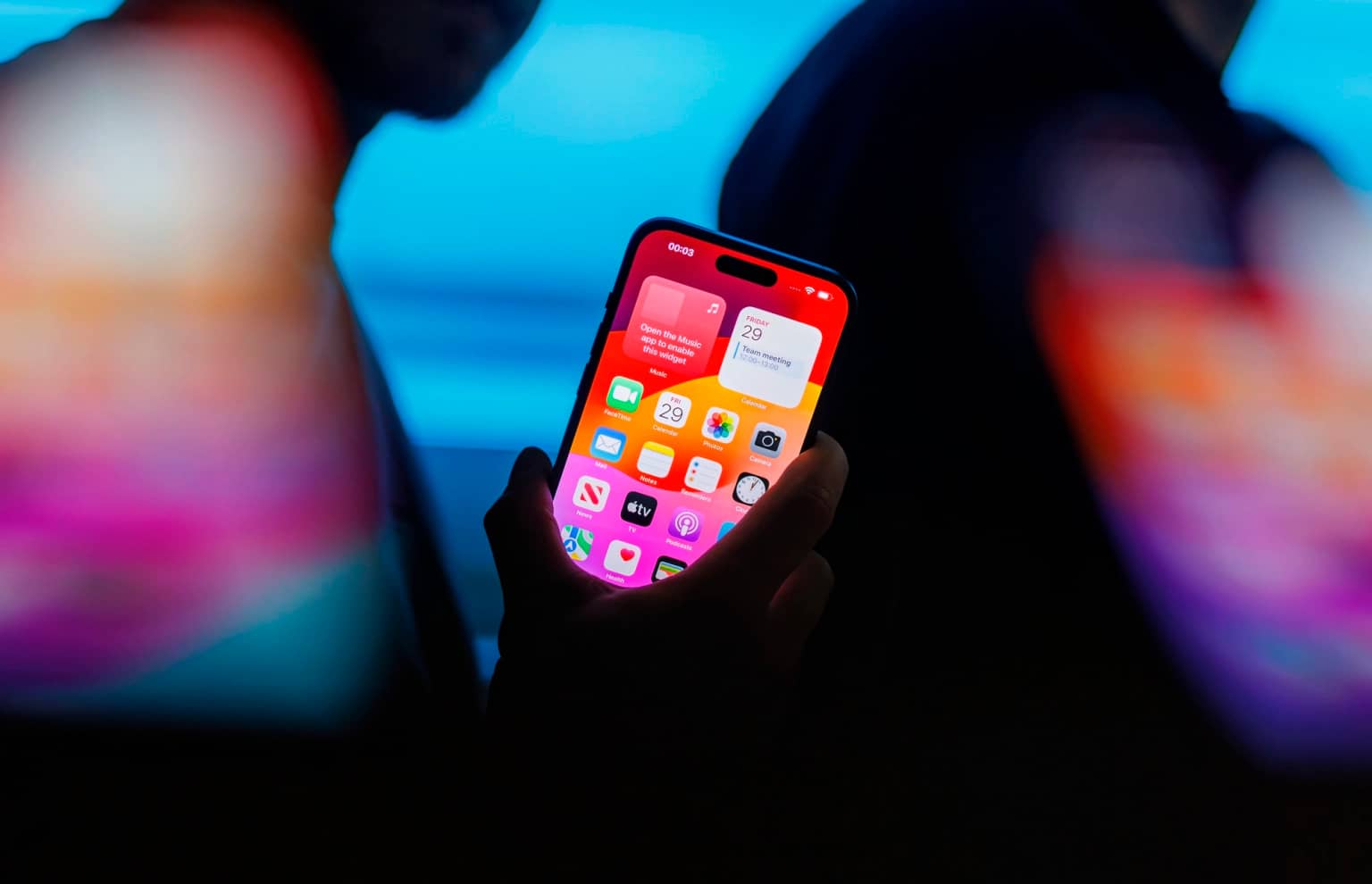 В некоторых iPhone будильники перестают издавать звук