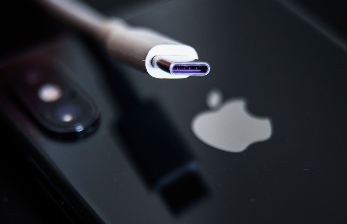 Смартфоны iPhone 15 получат порт USB-C и ускоренную зарядку