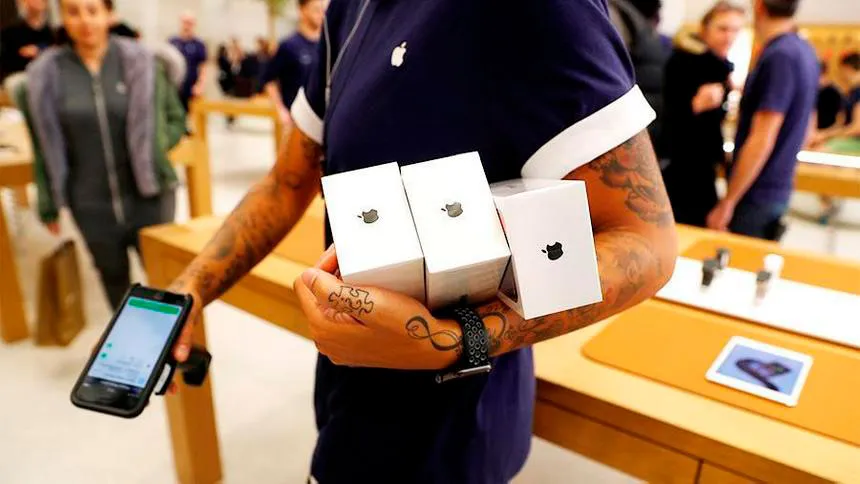 Apple предупредила, что смартфоны серии iPhone 13 могут быть в дефиците