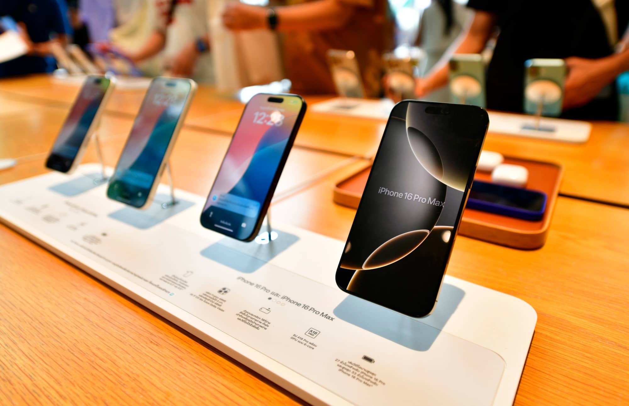 iPhone и другие продукты Apple могут подорожать на 9% из-за введенных Трампом пошлин