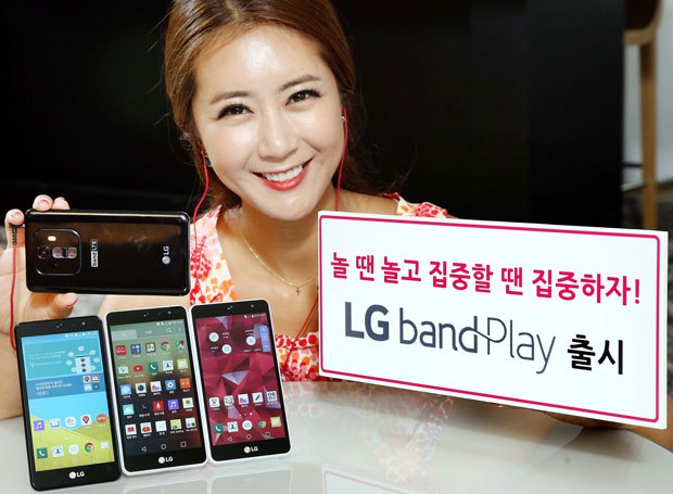 LG представила смартфон среднего класса Band Play