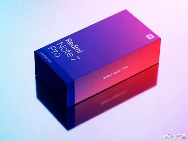 Redmi Note 7 Pro получил не только градиентный корпус, но и коробку