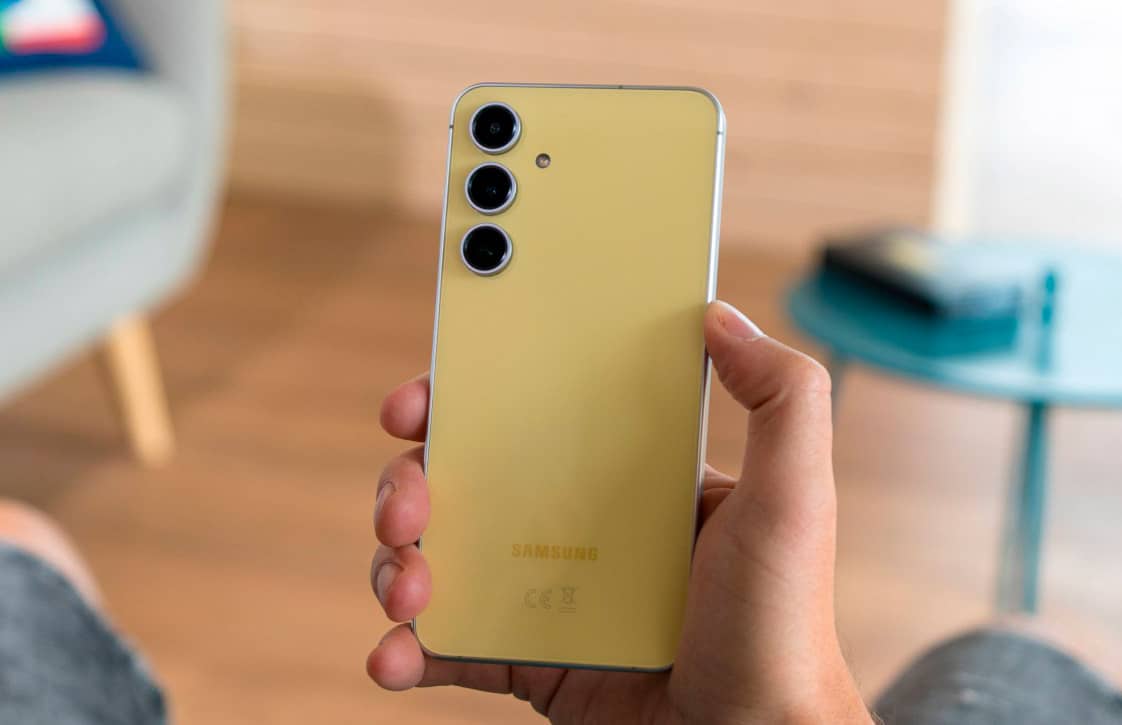 Samsung Galaxy S25 FE дебютирует раньше, чем его предшественник