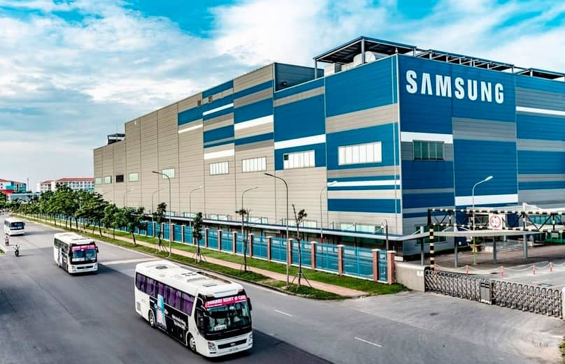 Samsung произвела во Вьетнаме более 2 миллиардов смартфонов