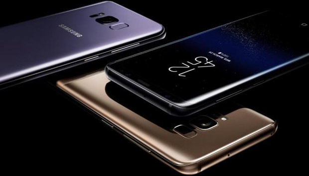 Samsung могла показать сгибающиеся смартфоны на CES 2018