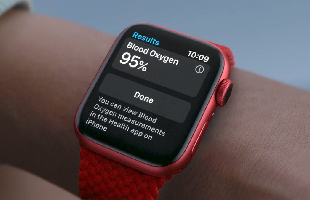 Байден решит, запретят ли продавать смарт-часы Apple Watch в США