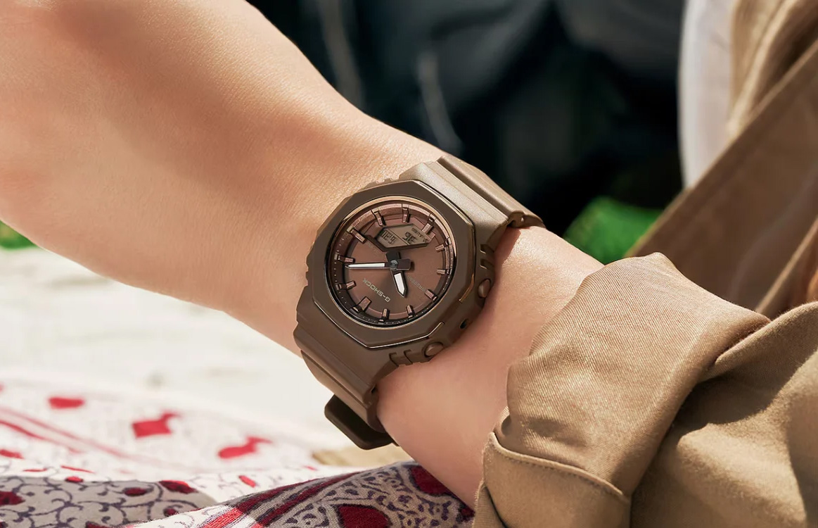 Casio выпустила компактные G-Shock GMA-P2110B в двух цветах