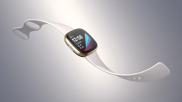 Fitbit бесплатно заменит часы Fitbit Sense с барахлящей функцией ЭКГ