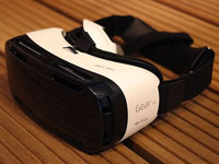 Шлем Samsung Gear VR доступен для предзаказа