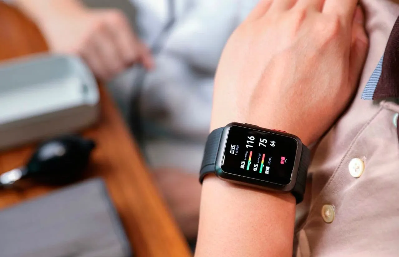 Смарт-часы Huawei с отслеживанием артериального давления прошли медицинские тесты