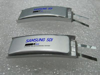 Компания Samsung представила гибкие аккумуляторы Stripe и Band