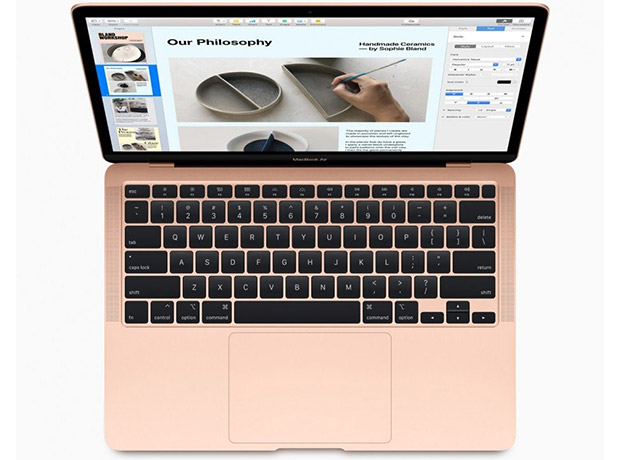 Ноутбуки MacBook Air с дисплеями Retina имеют проблемы с антибликовым покрытием