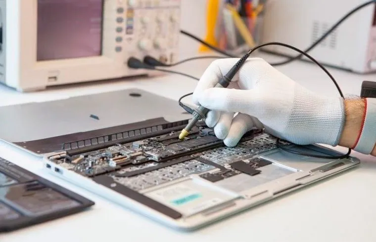 Качественный ремонт MacBook в Киеве