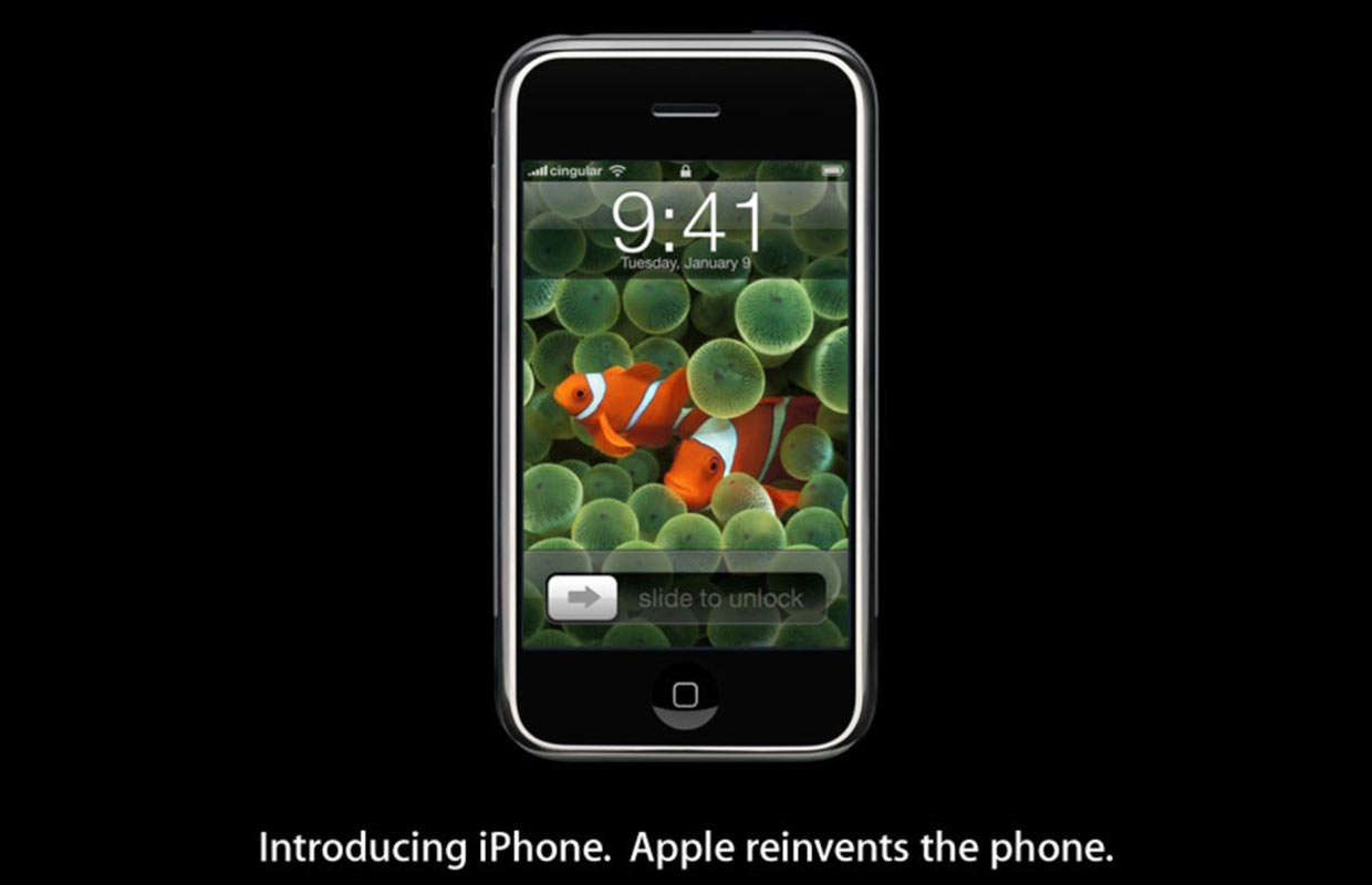 iOS 16 приносит легендарные обои с презентации первого iPhone в 2007 году