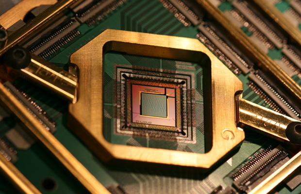 Google построит самый мощный квантовый компьютер
