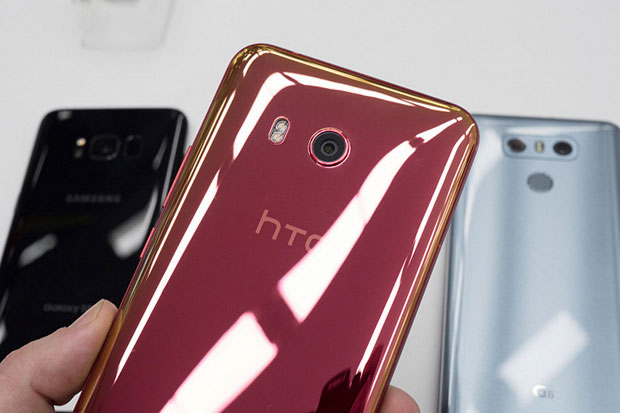 На счету HTC аж два новых антирекорда