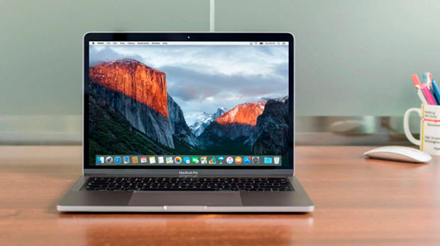 Из магазина Apple Store похитили 9 ноутбуков на сумму $20 000