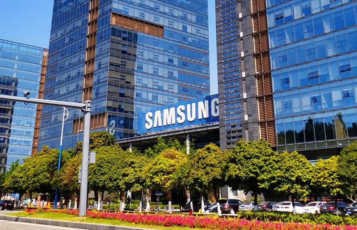 Samsung может заняться выпуском ИИ-чипов Anthropic: компании ведут переговоры