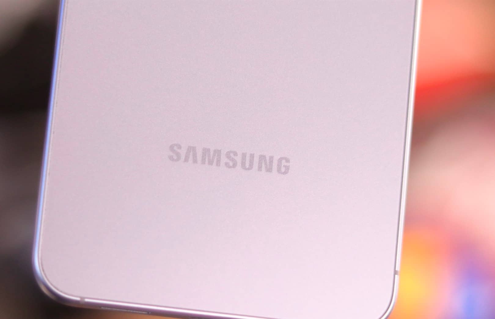 Samsung снова вернулась на первое место в мире по продаже DRAM-памяти