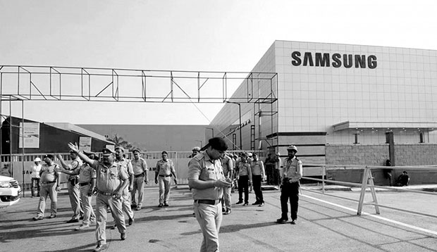 На заводе Samsung из-за утечки газа погиб мужчина