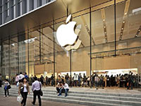 Сотрудники магазинов Apple устроили забастовку, жалуясь на плохие условия труда