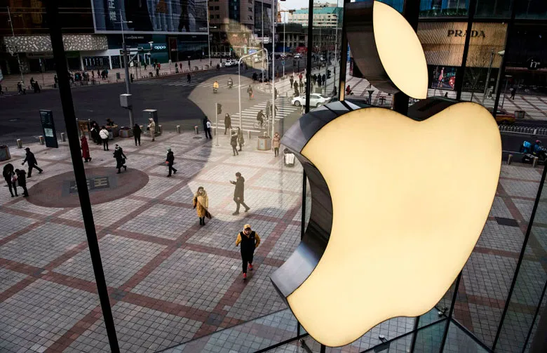 Apple подала в суд на бывшего сотрудника, сливавшего секреты компании
