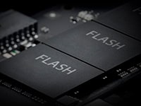 Apple хочет диверсифицировать цепочку поставок чипов памяти