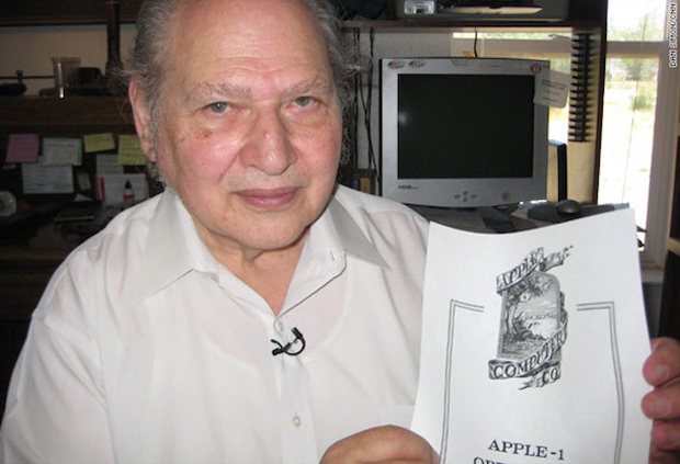 Сооснователь Apple Рональд Уэйн продает на аукционе эскизы первых компьютеров компании