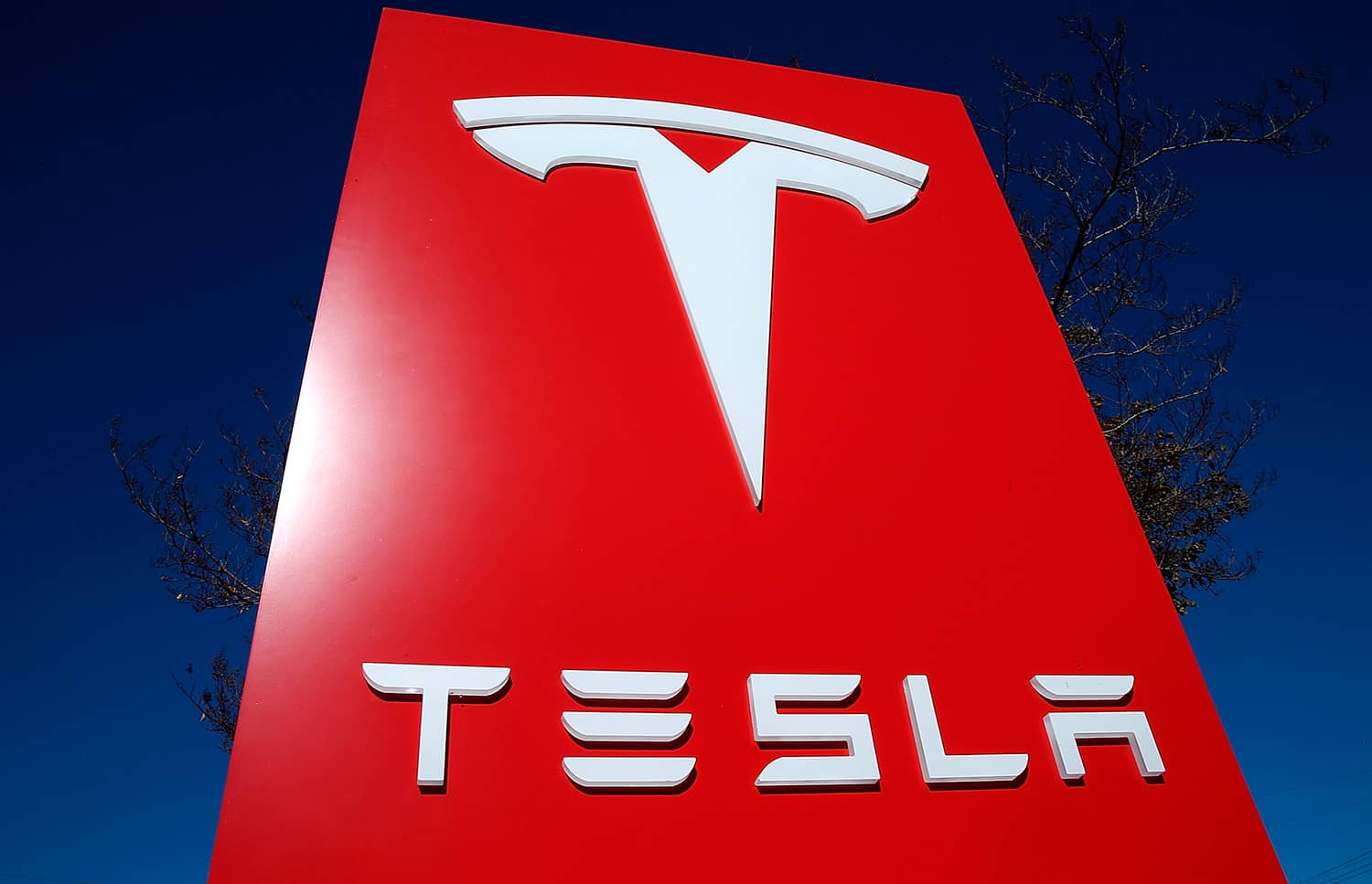 Samsung поставит Tesla чипы на $16.5 млрд