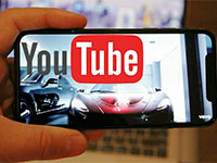 В YouTube можно будет менять масштаб в роликах простым жестом