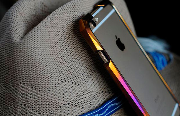 Создан титановый чехол для iPhone, который дороже самого смартфона