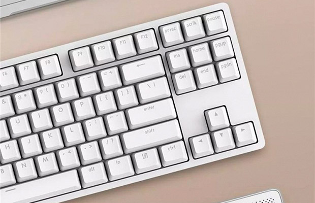 Xiaomi выпустила второе поколение фирменной клавиатуры Yuemi