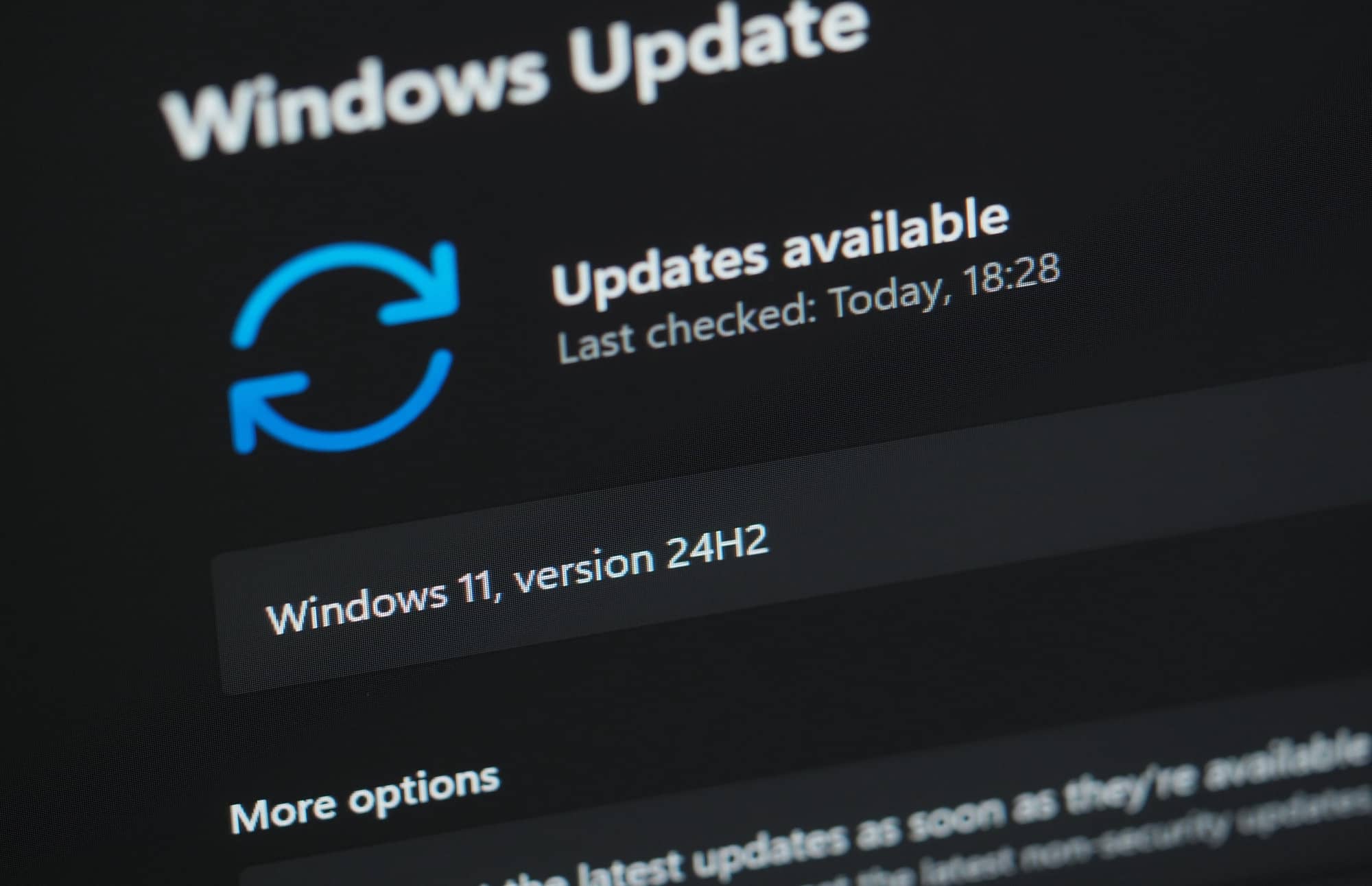Сбой в Windows 11 блокирует обновления: часть пользователей не получает патчи уже несколько месяцев
