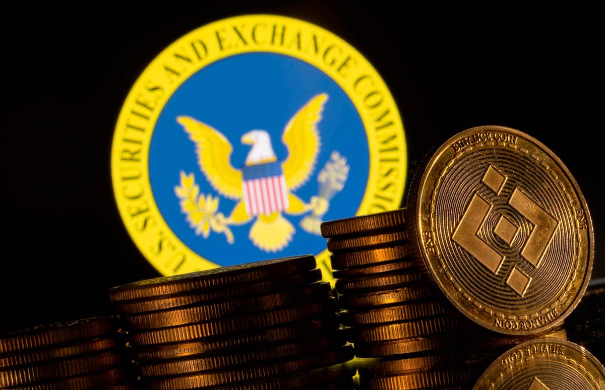 Американські регулятори попередили про ризики інвестицій у криптовалюти