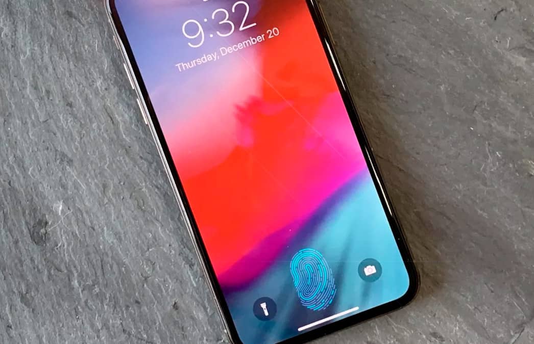 Apple поверне Touch ID до iPhone