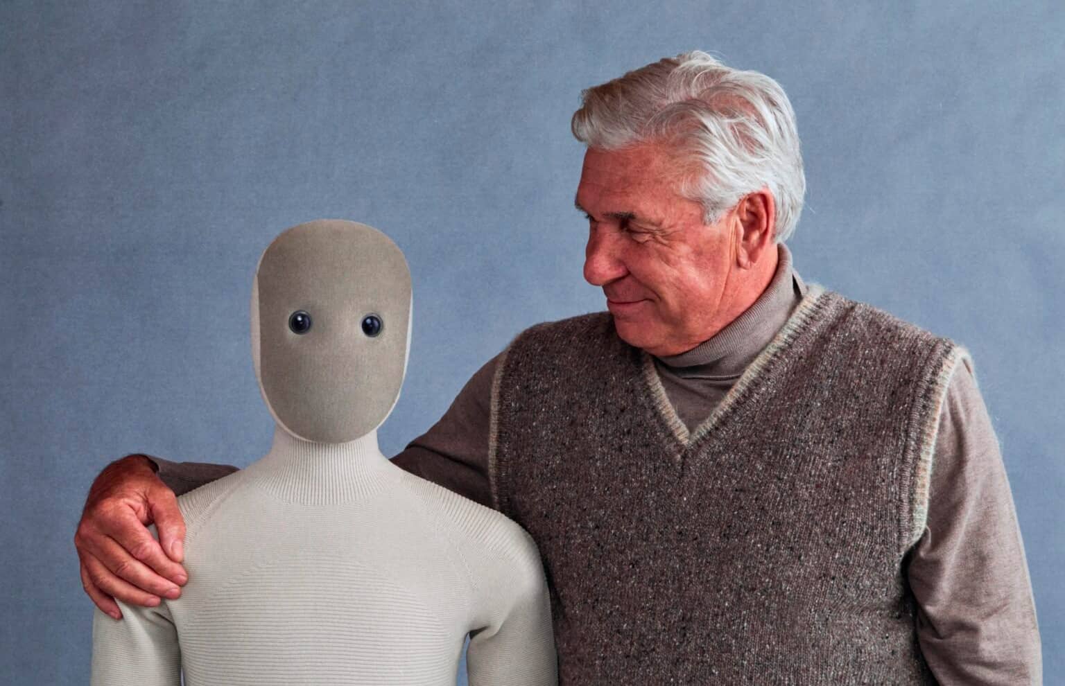 Випущено людиноподібного робота Neo для виконання повсякденних домашніх завдань