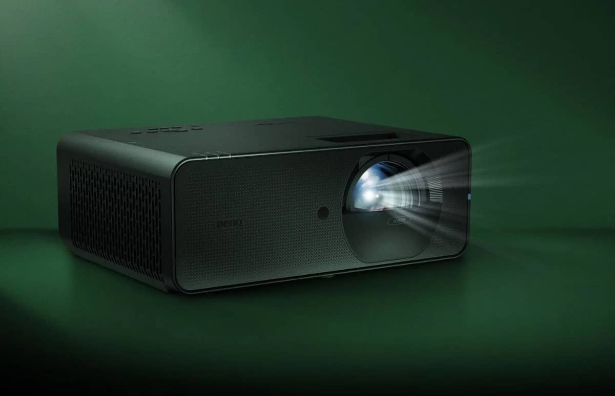 BenQ випустила чотири короткофокусні проєктори